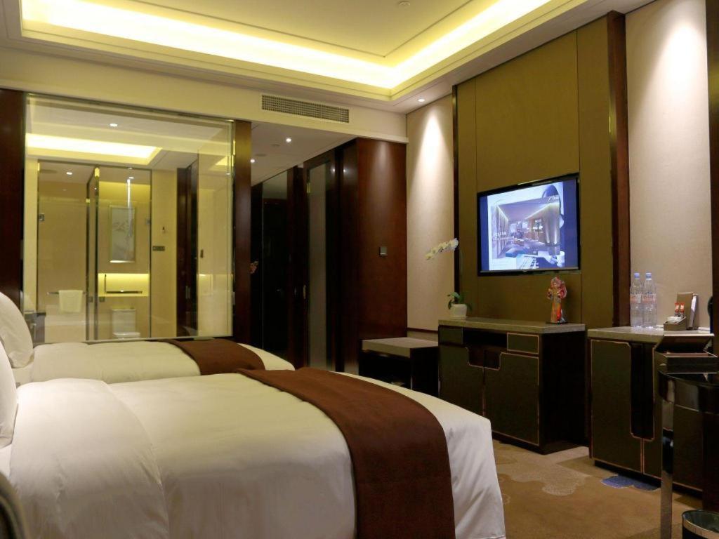 Beijing Grand Skylight International Hotel Bagian luar foto