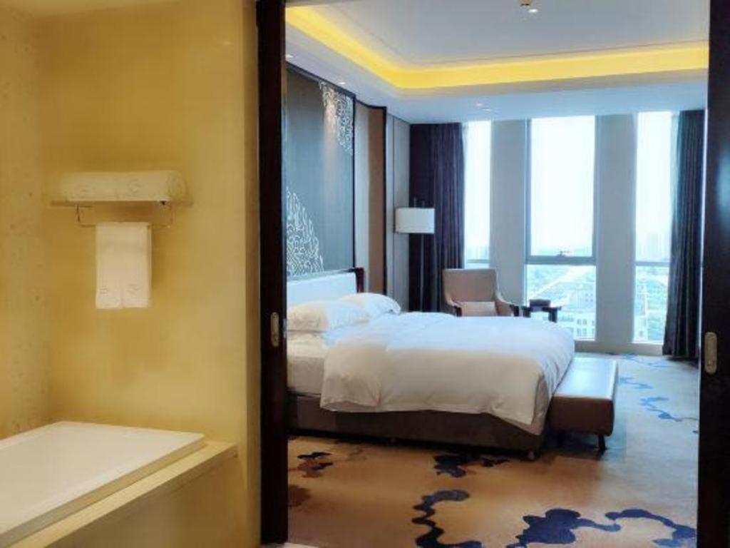 Beijing Grand Skylight International Hotel Bagian luar foto